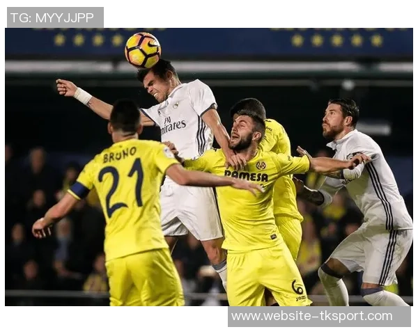 2018年利物浦与皇马巅峰对决精彩录像回顾与分析